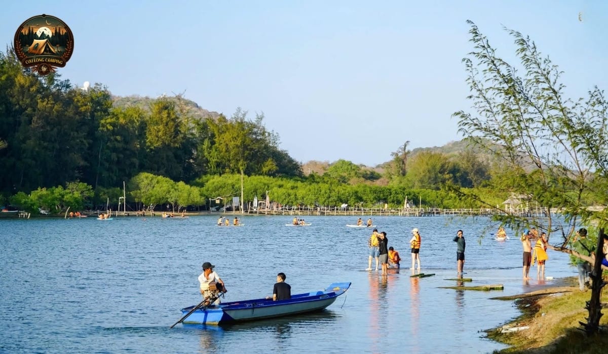 Hồ Cốc Camping (2025): Hướng Dẫn A-Z (Giá Vé, Đường Đi & Mẹo Sống Ảo) 4 Hồ Cốc Camping